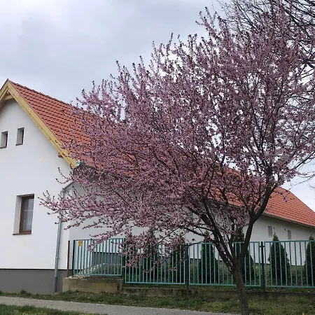 Fazekas Affittacamere Balatonkeresztúr