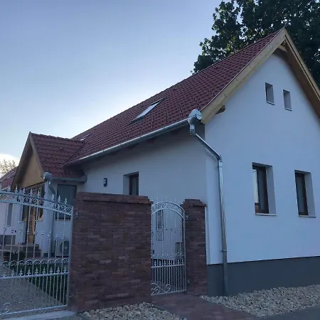 Fazekas Vendeghaz *