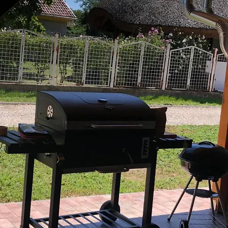 Fazekas Vendeghaz * Balatonkeresztúr