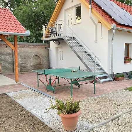 Fazekas Vendeghaz 게스트하우스