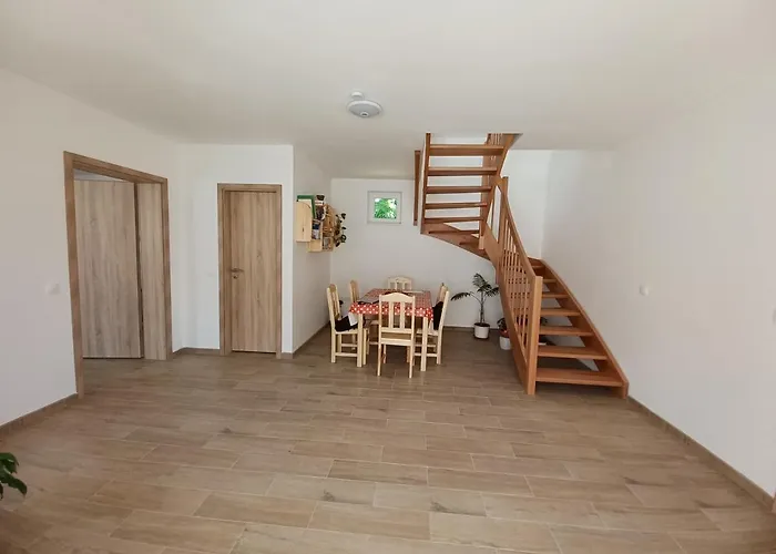 Fazekas Vendeghaz بيت ضيافة