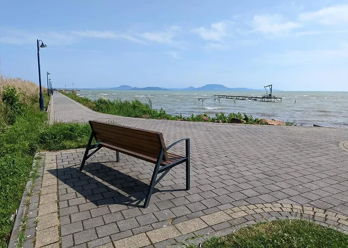 Fazekas Balatonkeresztúr